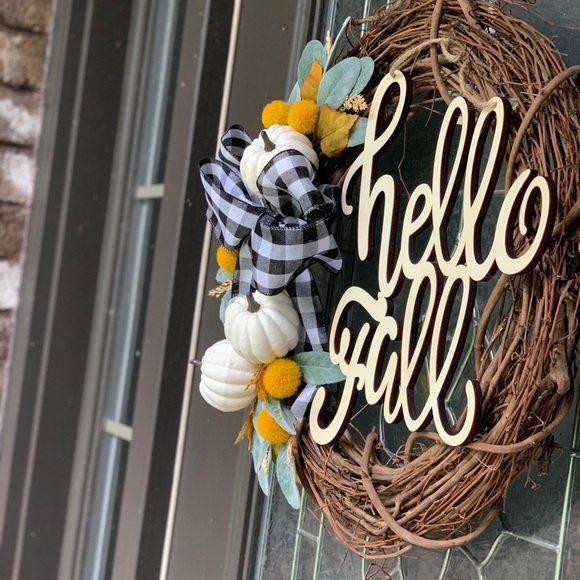 Fall wreath - Picture 2 of 3